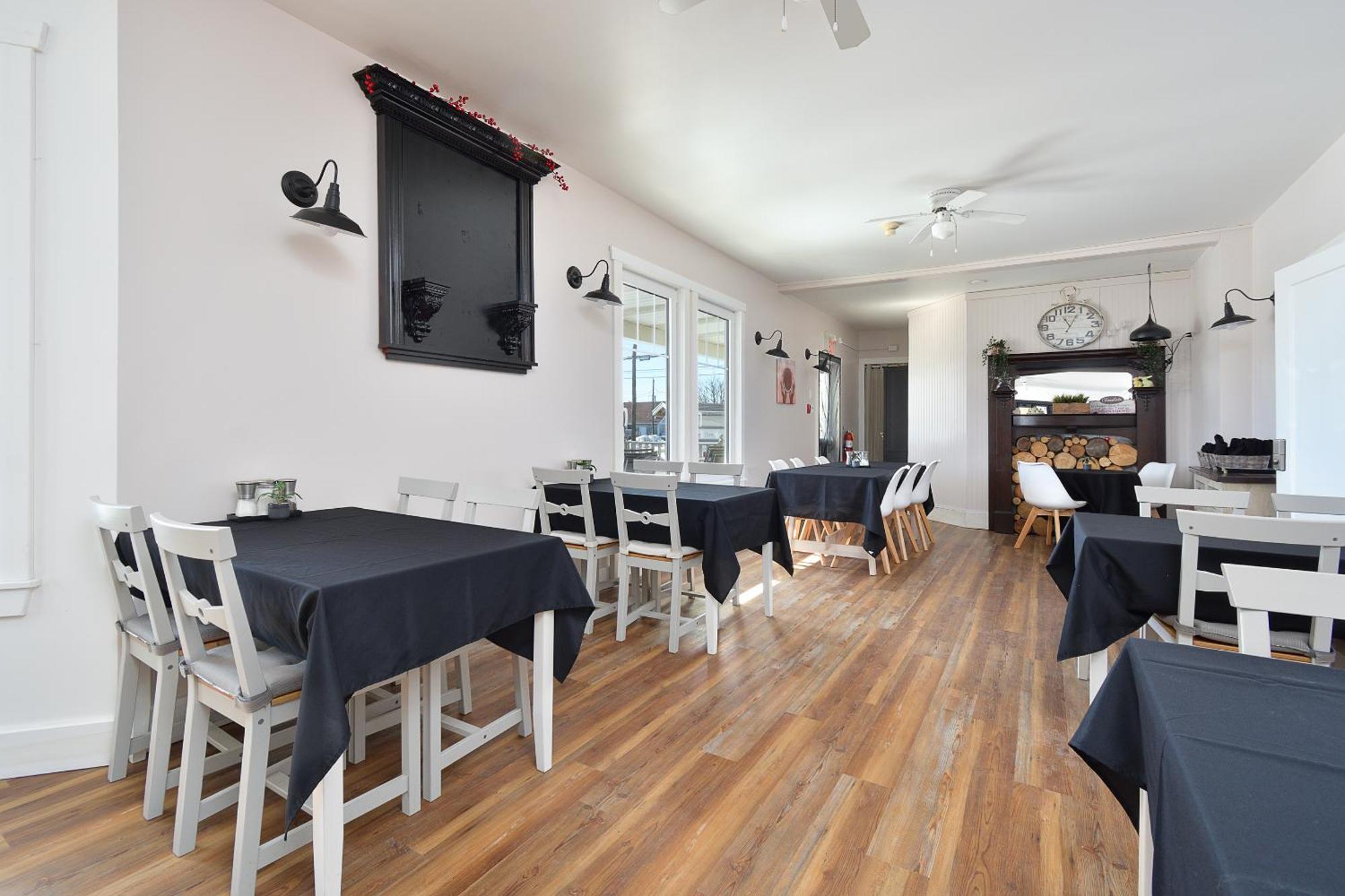 Pepperell Place Inn Inc. St. Peter's Extérieur photo